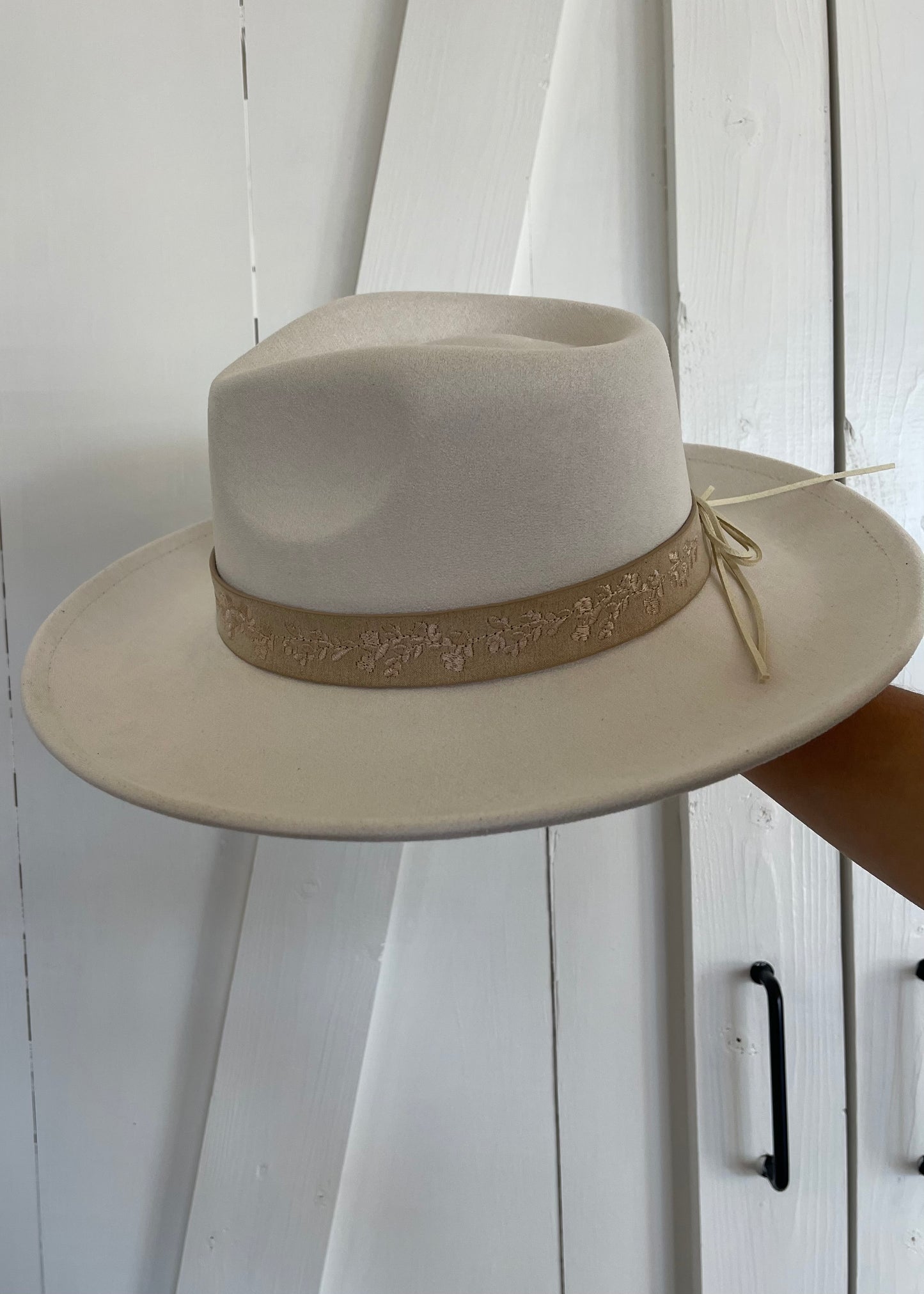 The Mirage Hat in Ivory