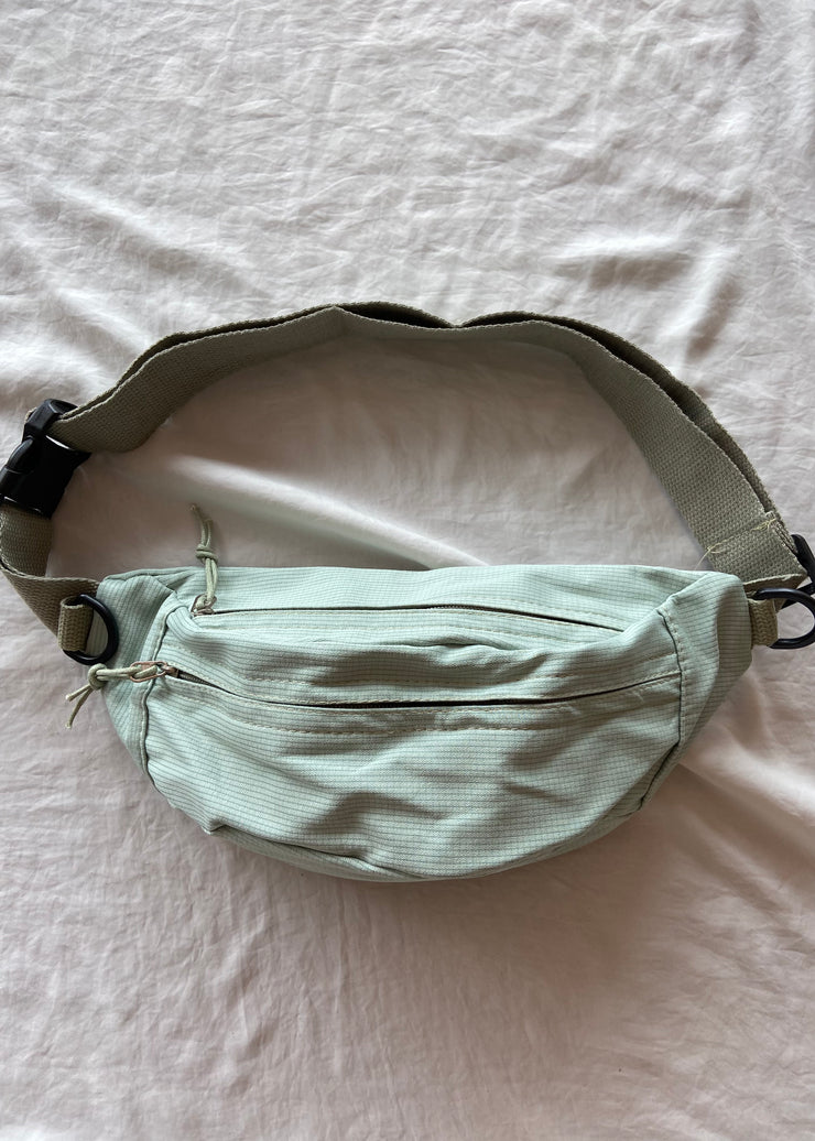 McKinley Fanny Pack in Sage – Ariete